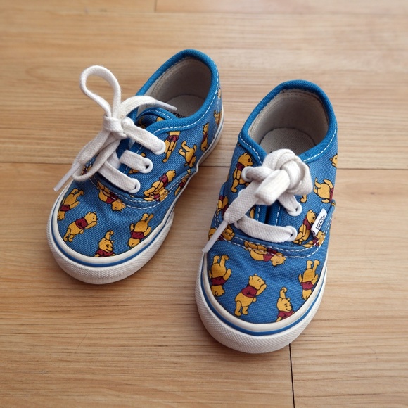winnie the pooh x vans slip-on